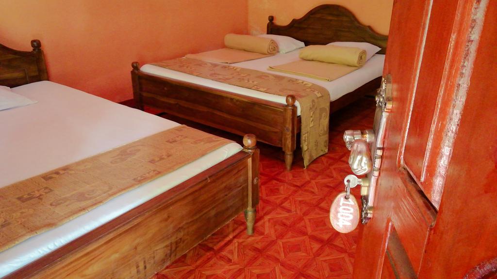 דמבולה Bluesky Guest House מראה חיצוני תמונה